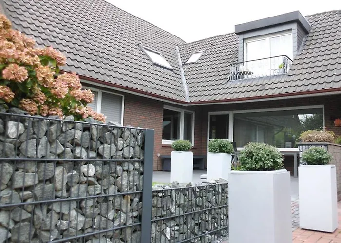 Wohlfuehlen In Gepflegter 70 Qm Oberwohnung * Marienhafe