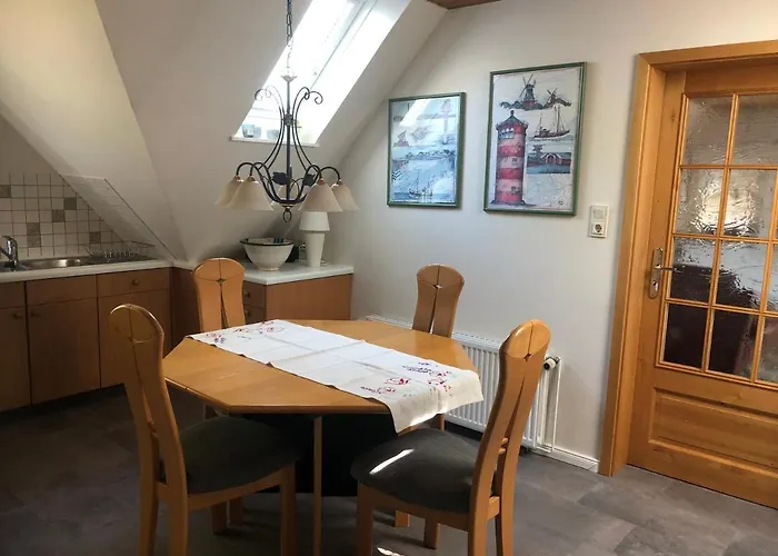 Wohlfuehlen In Gepflegter 70 Qm Oberwohnung