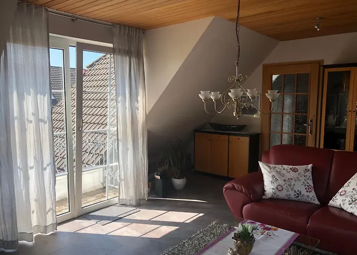 Lejlighed Wohlfuehlen In Gepflegter 70 Qm Oberwohnung *